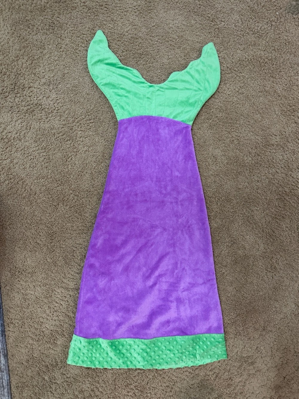 Purple & Green Mermaid Tail Blanket